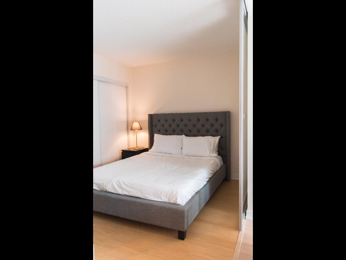 טורונטו N2N Suites - Downtown Lake & City View Apartments מראה חיצוני תמונה